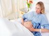 How to behave during childbirth and contractions to give birth easily and without breaks