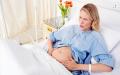 Como se comportar durante o parto e contrações para dar à luz com facilidade e sem interrupções